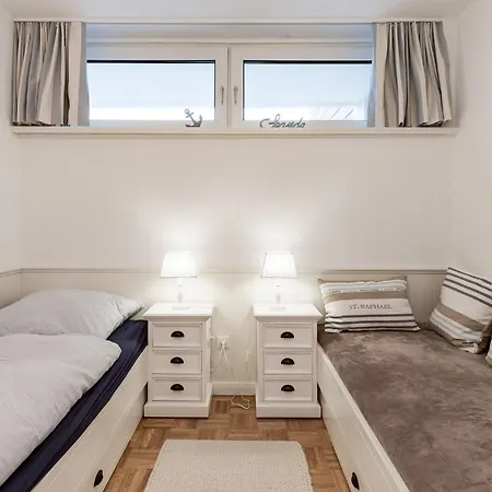 Haus Uthlande 6 *